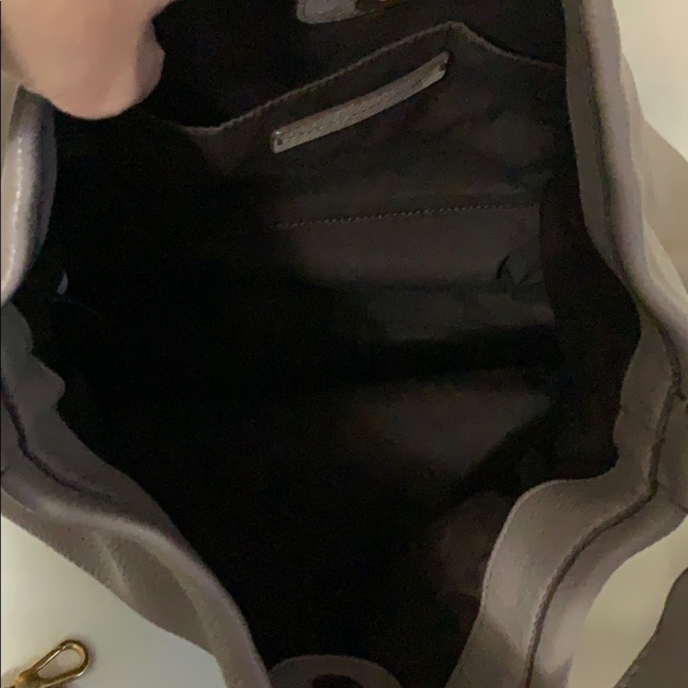 Marc Jacobs New Q Hiller Convertible Hobo - Picture 5 of 5